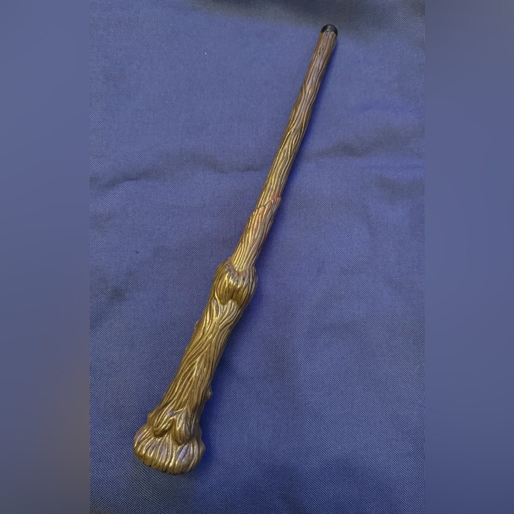 Brown Textured Wand